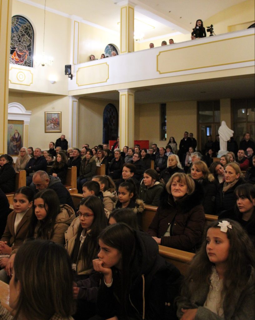 Održan koncert „Božić u Šujici ’23“ (foto galerija)