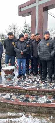 Veterani Vojne policije Tomislavgrad na obilježavanju 30. godišnjice stradanja Hrvata u Buhinim Kućama (foto)