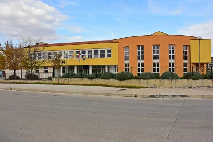 Obavijest o dobrovoljnom davanju krvi Obavijest O Dobrovoljnom Davanju Krvi