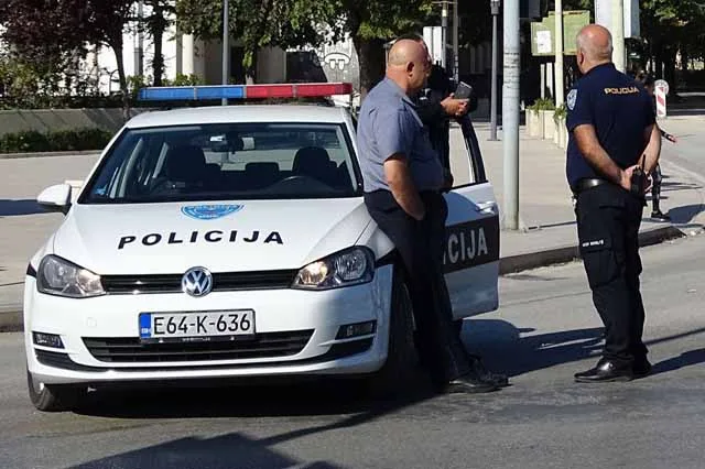 Užas u BiH: Mladić silovao maloljetnicu (17), određen pritvor