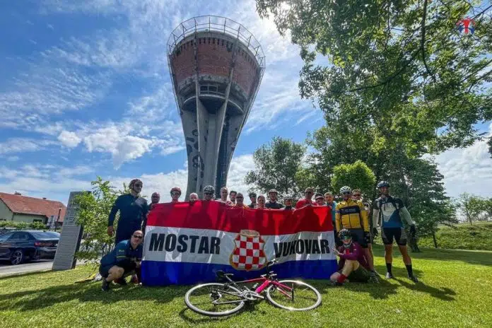 1714645617 Po Dvanaesti Put Vukovar Docekao Biciklisticku Karavanu Prijateljstva