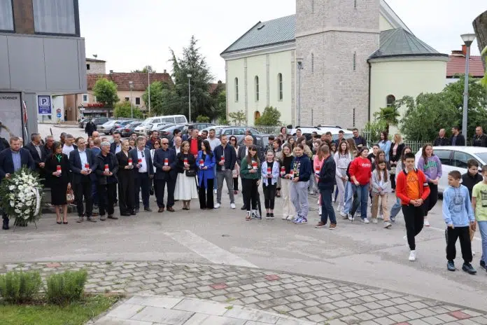 1714728540 Dostojanstveno Obiljezen Dan Civilnih Zrtava Domovinskog Rata U Ljubuskom Sjecanje