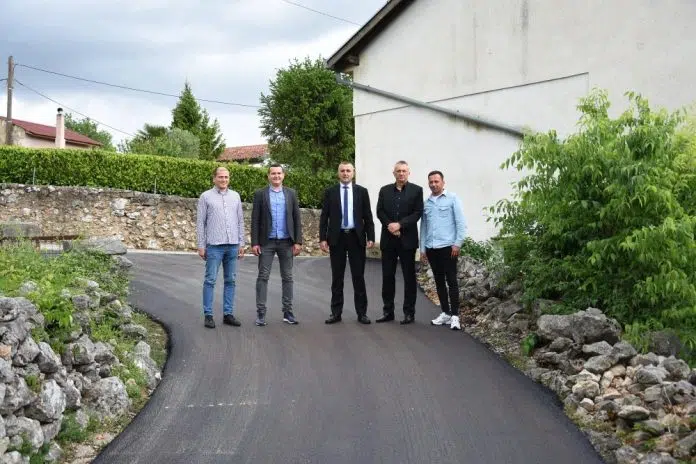 1714744572 Ministarstvo Prometa I Veza Hnz Obnavlja Cetiri Prikljucne Ceste Na