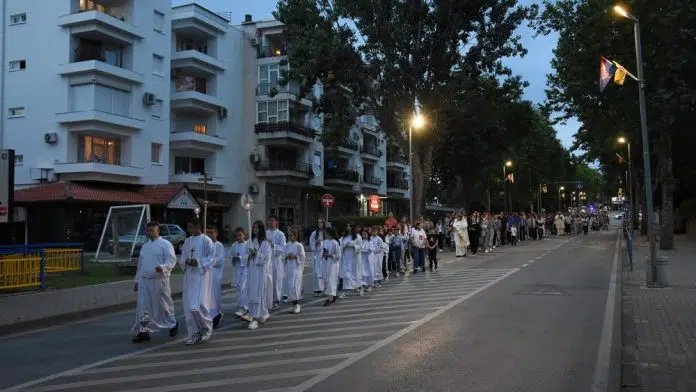 1717103144 Odrzana Tijelovska Procesija U Citluku