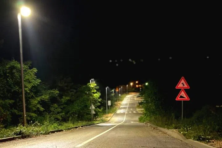 Postavljena javna rasvjeta u tri ulice u naselju Meljakuša 2