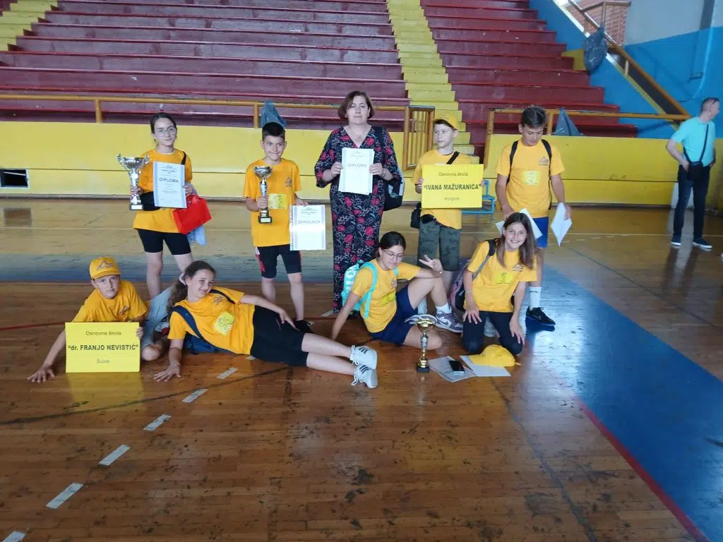Drugo i treće mjesto na međužupanijskom natjecanju “Sigurno u prometu” osvojili učenici Osnovne škole Ivana Mažuranića.