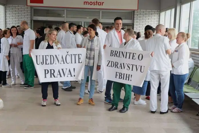 Lijecnici U Mostaru Polusatnim Strajkom Porucili Ujednacite Prava