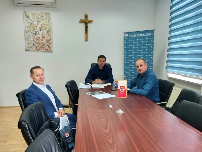Organiziran sastanak o održavanju komemoracije čeških vojnika koji su izgubili Organiziran Sastanak O Odrzavanju Komemoracije Ceskih Vojnika Koji Su Izgubili
