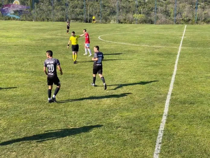 Seniori Hnk Neum Trijumfirali Na Domacem Terenu U Napetoj Utakmici
