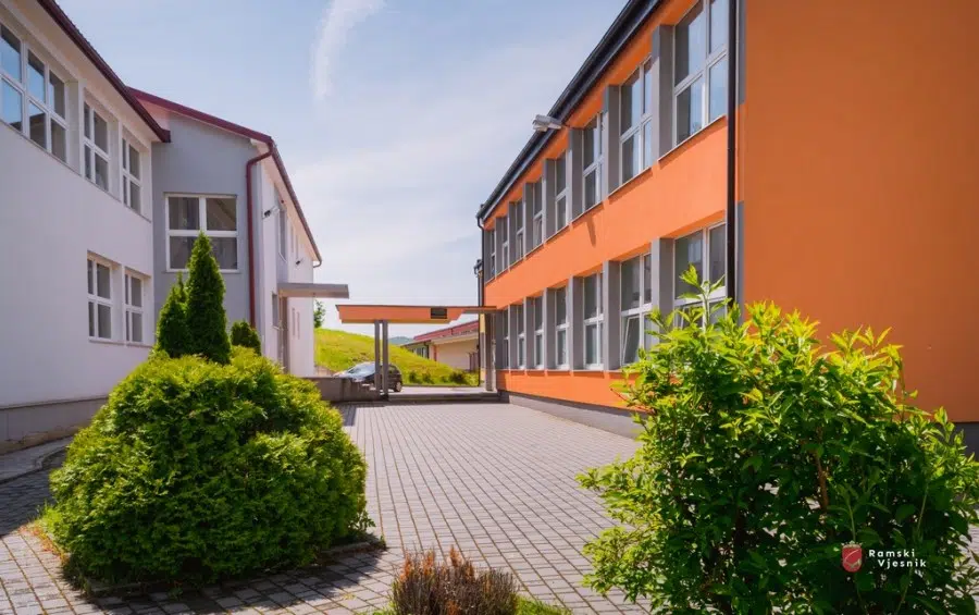 Srednja škola Prozor ispraća još jednu generaciju maturanata