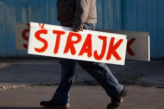 Srednje Skole Hnz A Idu U Generalni Strajk