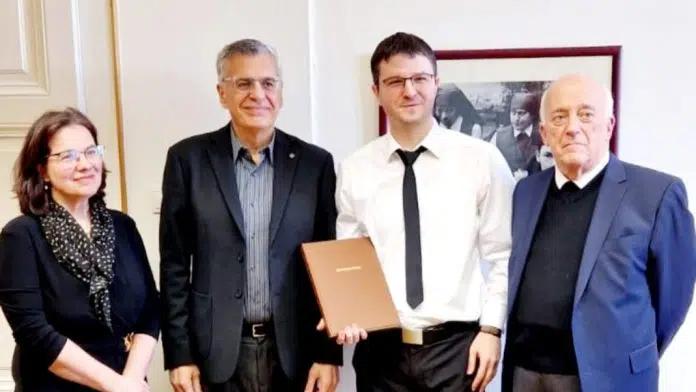 Stipe Tomić, karmelićanin iz Livna, stekao doktorat Stipe Tomic Karmelicanin Iz Livna Stekao Doktorat