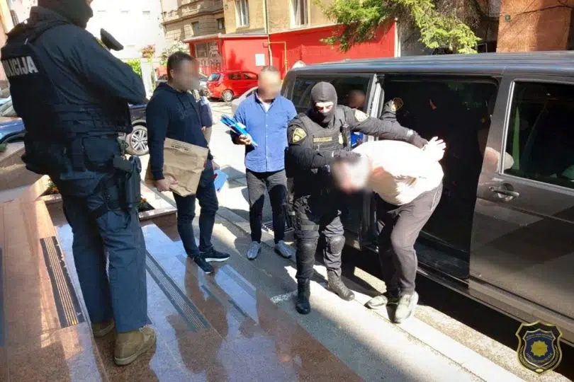 Uhapšen zbog ucjenjivanja žena privatnim fotografijama u BiH