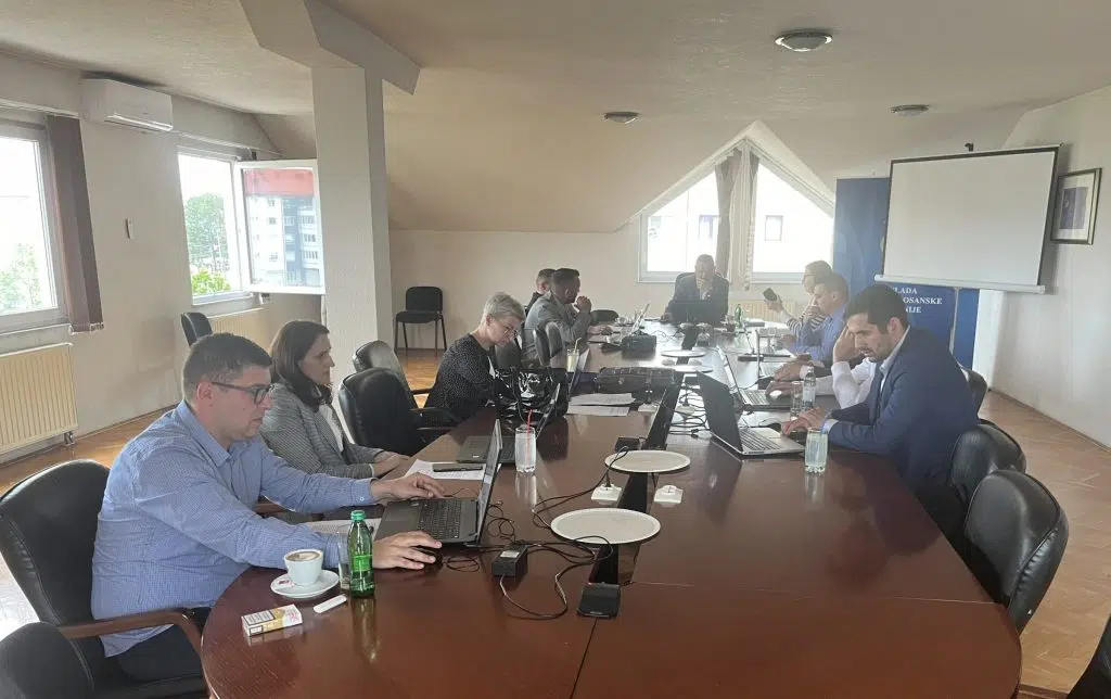 Vlada HBŽ: Srednjoj strukovnoj školi Tomislavgrad odobrena sredstva za rekonstrukciju i opremanje elektro kabineta