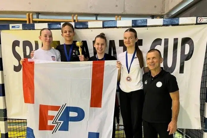 1717401374 Cetiri Medalje Osvojene Za Karate Klub Posusje U Splitu