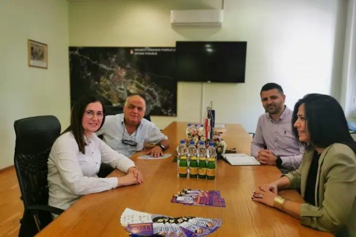 Jelena Galić iz Posušja ide u Afriku, na mjesec dana 1718103305 Jelena Galic Iz Posusja Ide U Afriku Na Mjesec Dana