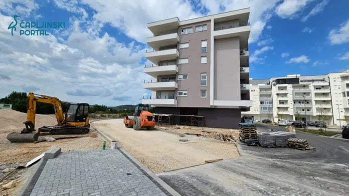 FOTO | U Pelinama se gradi nova cesta i parking U Pelinama Se Gradi Nova Cesta I Parking