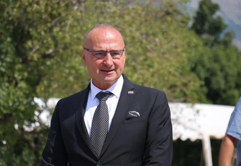 Grlić Radman: Hrvati u BiH moraju biti jednako tretirani kao ostali narodi