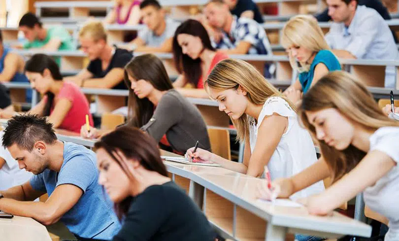 Odobreno je 1.500 stipendija za Hrvate izvan Republike Hrvatske