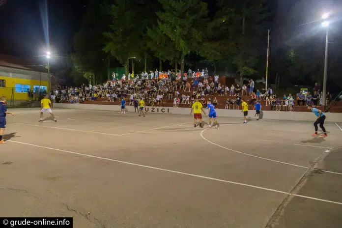 Večeras je polufinale 21. malonogometnog turnira Ružići 2024. Veceras Je Polufinale 21 Malonogometnog Turnira Ruzici 2024