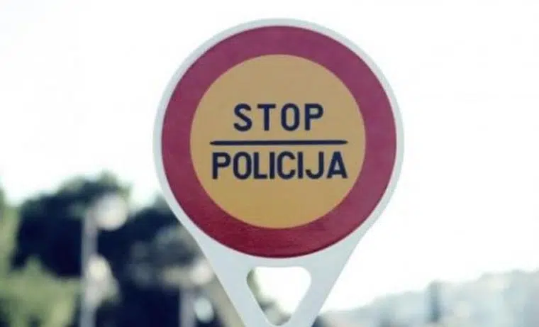 Više ozlijeđenih osoba u sudaru osobnih vozila u Mrkodolu/Tomislavgradu!