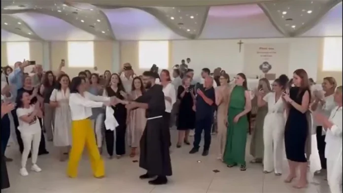 1719824635 Video Proslave Redenja Svecenika Iz Posusja Postao Je Hit Na.webp