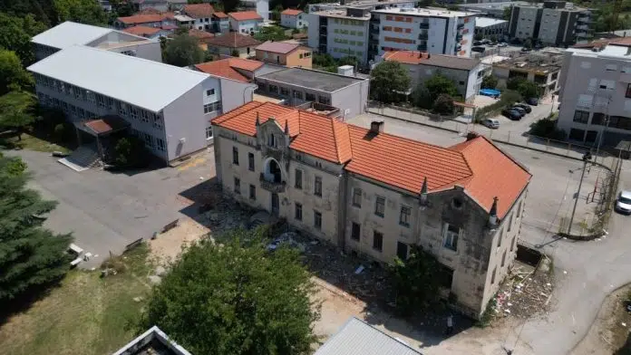 1722334990 Pocetak Obnove Jedne Od Najstarijih Zgrada U Citluku Zapoceo Zamjenom