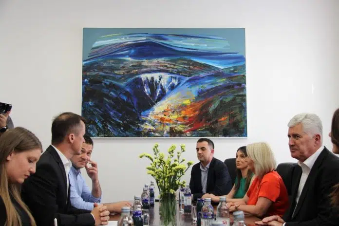 Izaslanstvo Iz Bih U Posjeti Livnu