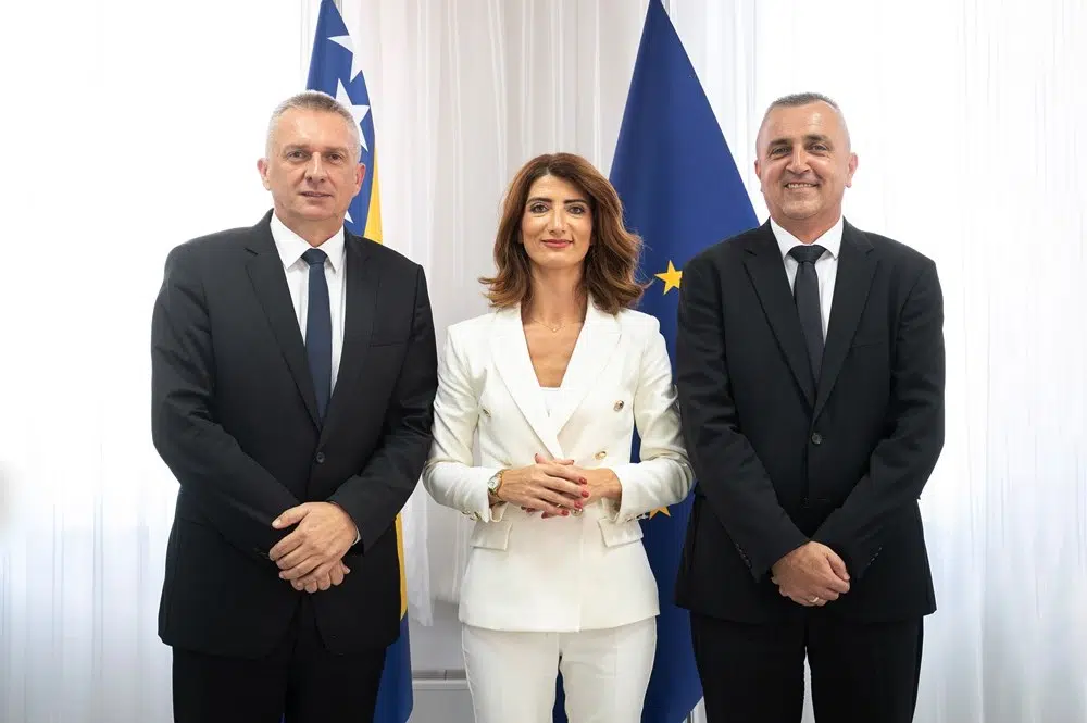 Načelnik Radišić i ministar Bevanda potpisali su ugovore s federalnom ministricom Katić.