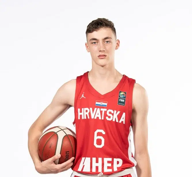 Neumljanin Ivan Bogdanovic Put Od Cedevite Junior Do Kk Sc