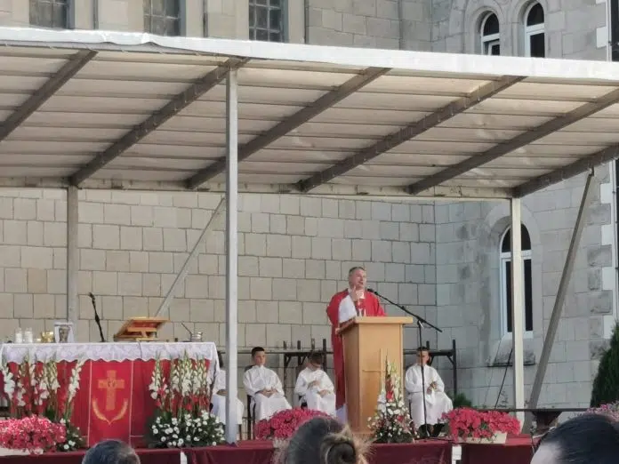 Odrzana Sveta Misa Uocnica Svetog Nikole Tavelica I Blagoslov Djece