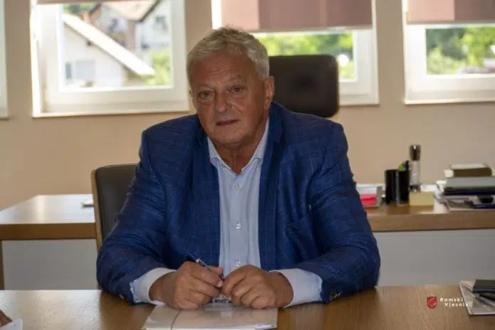 Potpisan Ugovor Za Gradnju Vodovoda U Naselju Paljike