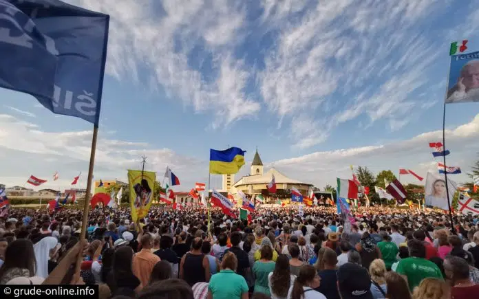 Uskoro 35. Mladifest u Međugorju: Više od 50.000 mladih i Uskoro 35 Mladifest U Medugorju Vise Od 50000 Mladih I