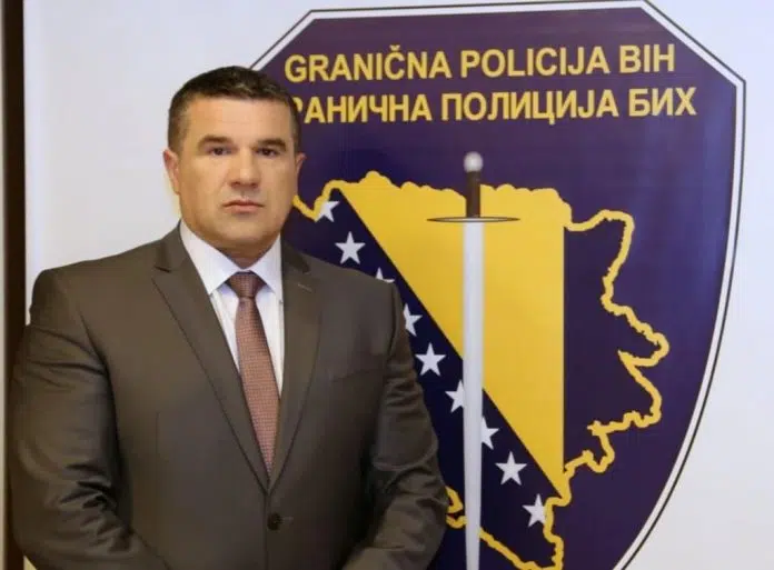 Zaposlenik Zoran Galic U Sipa I Vodi Se Kao Na Bolovanju