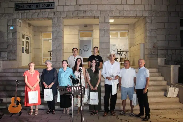 1722532342 Posusko Ljeto Jubilarna Deseta Vecer Ikavice Odrzana Uz Predstavljanje Zbornika