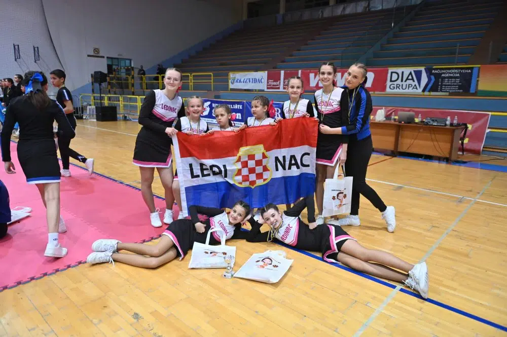 Besplatni treninzi organizovani od strane Cheerleading kluba Ledinac u rujnu.