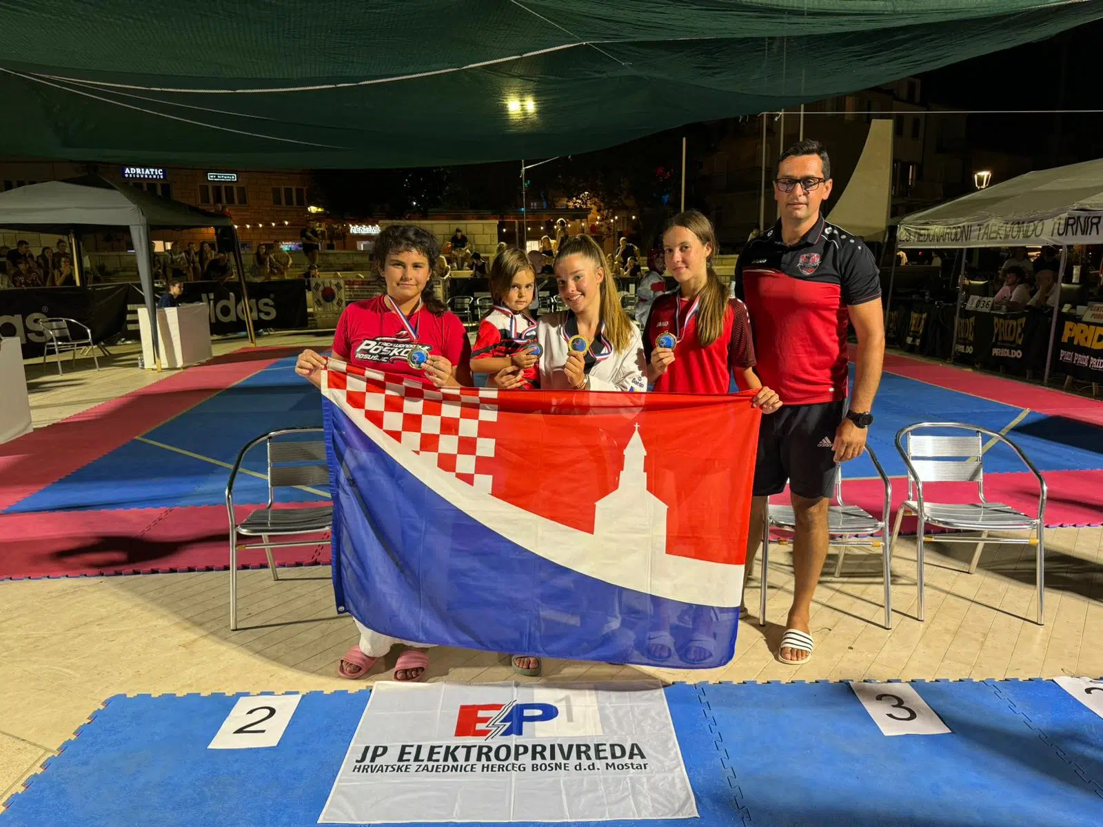 Šest medalja za Poskoke na Korčuli