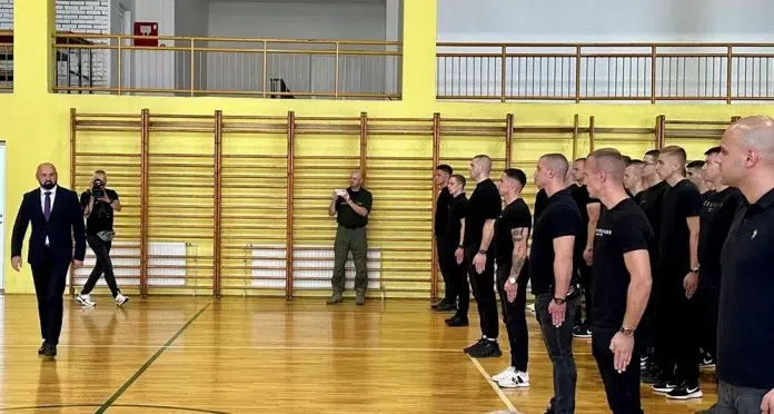 Fbih Obogacena Za 315 Novih Policijskih Sluzbenika.webp