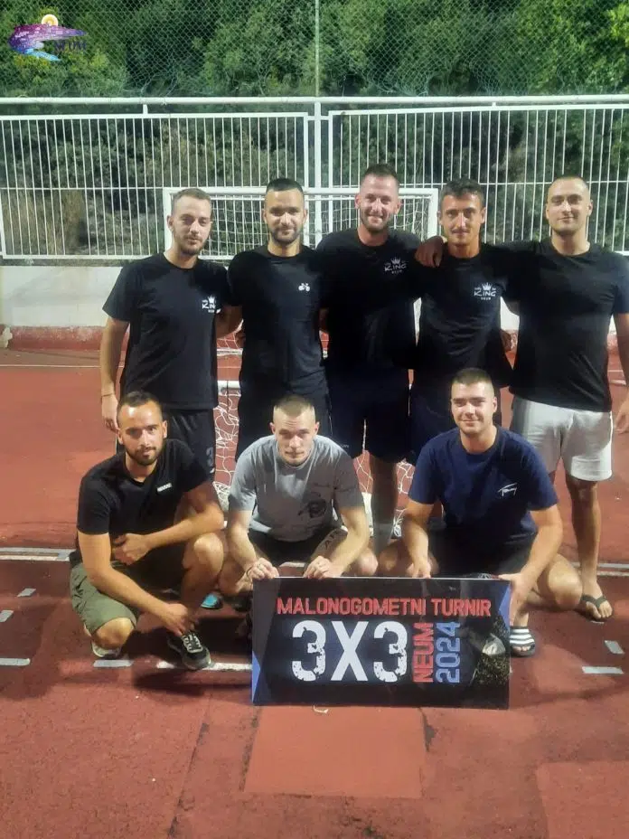 FOTOGRAFIJA: Završetak druge večeri Malonogometnog turnira 3X3 u Neumu, evo Fotografija Zavrsetak Druge Veceri Malonogometnog Turnira 3X3 U Neumu Evo