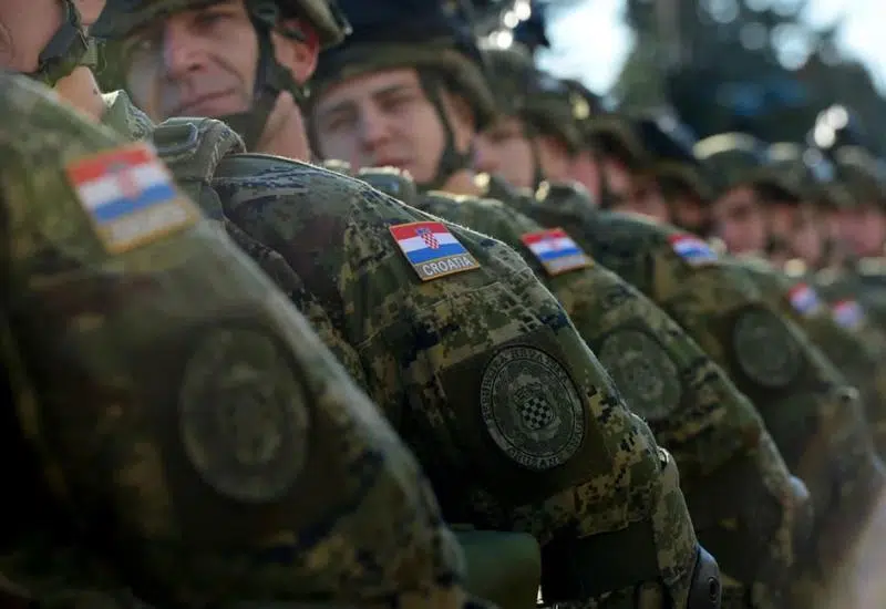 Hrvatska uvodi obavezni vojni rok od 2 mjeseca