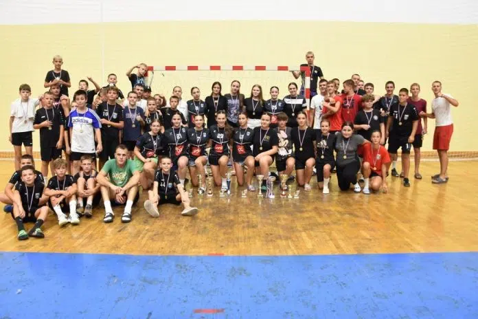 Izviđač iz Ljubuškog dominirao na 19. Memorijalu Stanka Sivrića Izvidac Iz Ljubuskog Dominirao Na 19 Memorijalu Stanka Sivrica