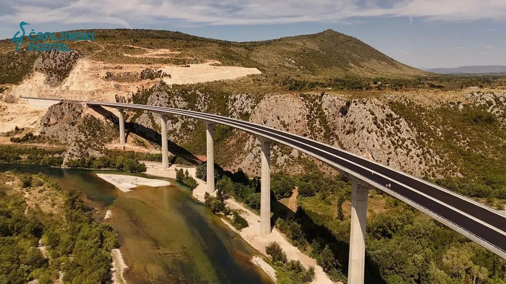 Most Hercegovina će biti otvoren za saobraćaj početkom septembra.