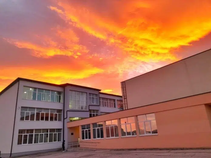 Obavijest O Drugom Upisnom Roku U Prvi Razred Skolske 20242025