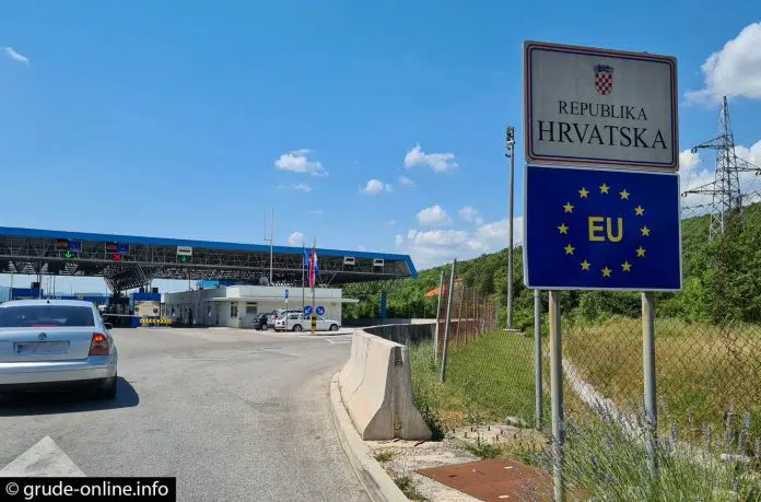 Od svibnja iduće godine državljani BiH će morati platiti 7 Od Svibnja Iduce Godine Drzavljani Bih Ce Morati Platiti 7
