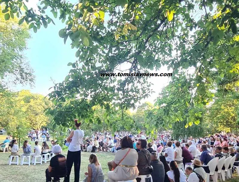 VIDEO/FOTO: Sunčano i vruće blagdansko jutro iz Tomislavgrada – DOBRO jutro svima!