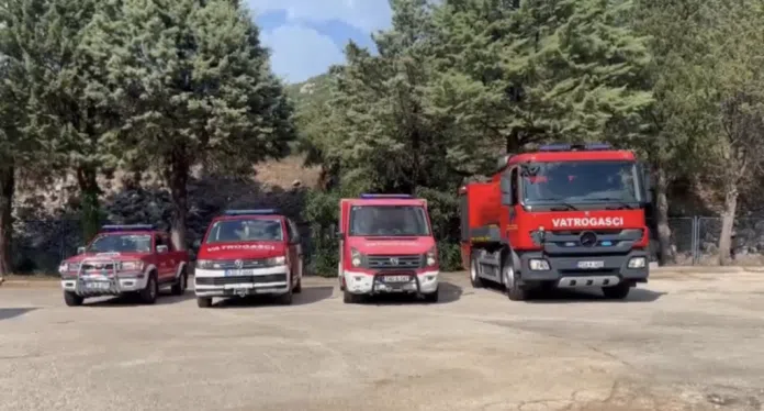 Vatrogasci Iz Neuma Se Prisjetili Poginulih Kolega Na Kornatu