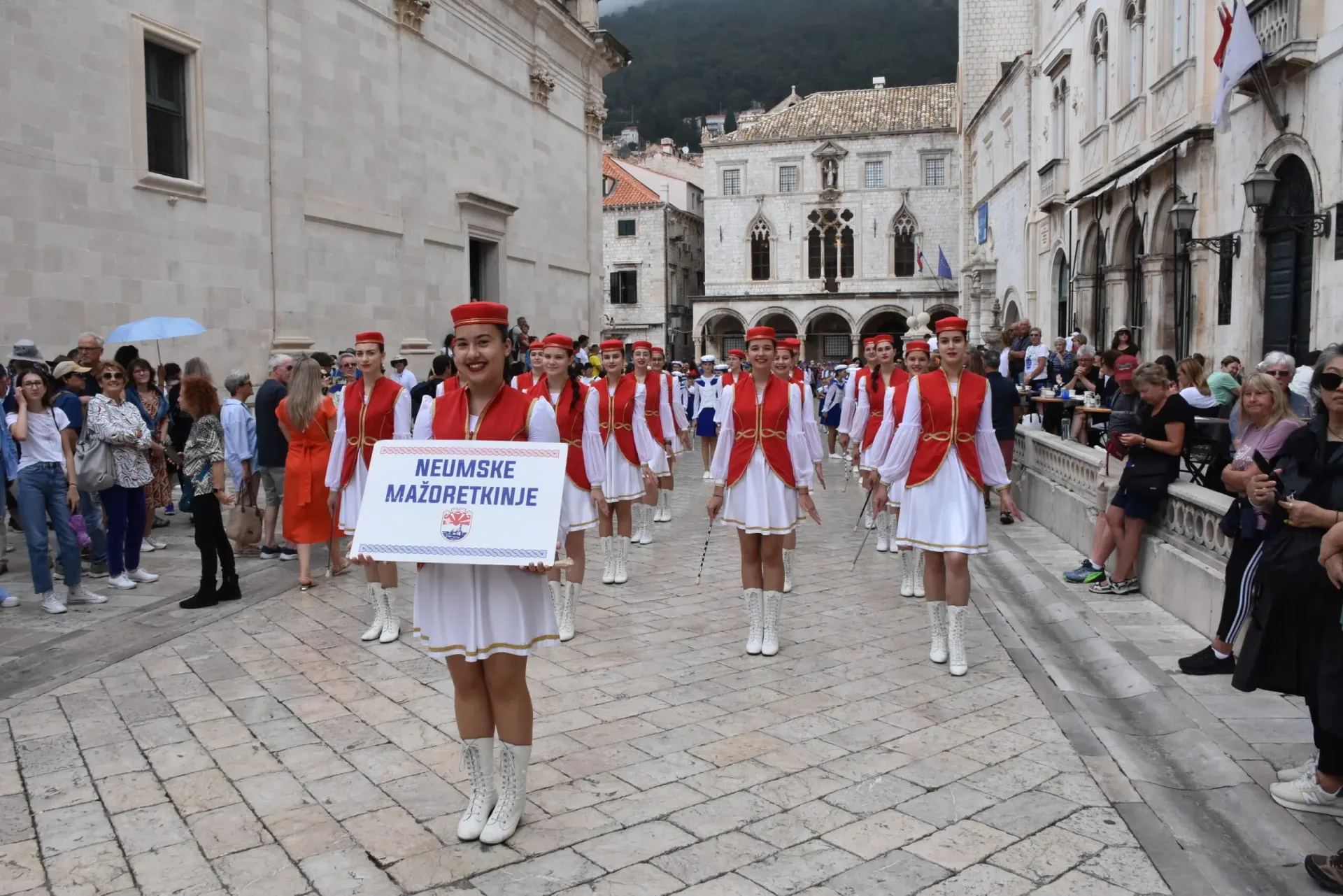 Počeli su upisi u Neumske mažoretkinje: Postani i ti dio Paganini tima