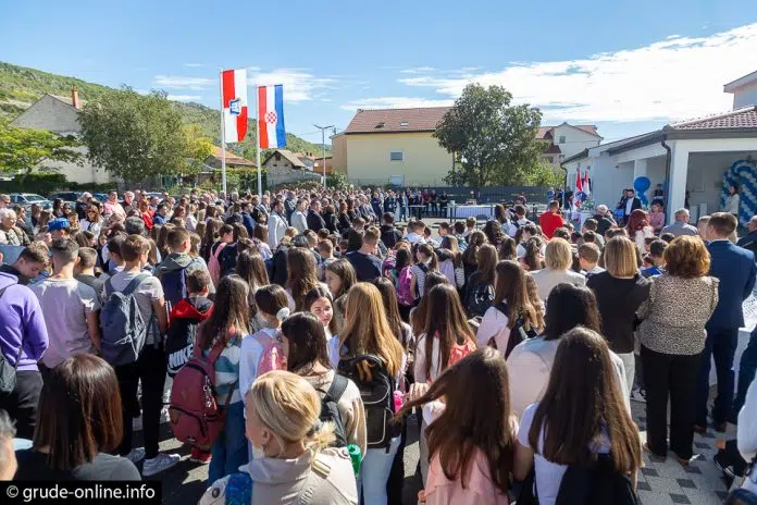1727731769 Fotografije Svecano Otvoren Edukacijsko Rehabilitacijski Centar Ivan Pavao Ii