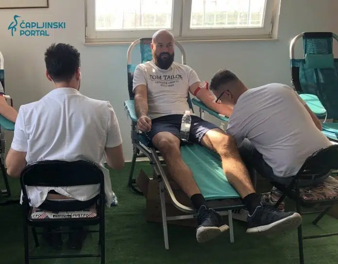 FOTO | U Višićima prikupljeno 23 doze krvi U Visicima Prikupljeno 23 Doze Krvi