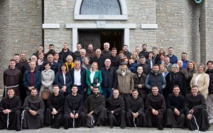 Masna Luka Susret Roditelja Bogoslova Hercegovacke Franjevacke Provincije